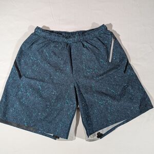 Lululemon Athletica Blue Patterned Athletic Shorts